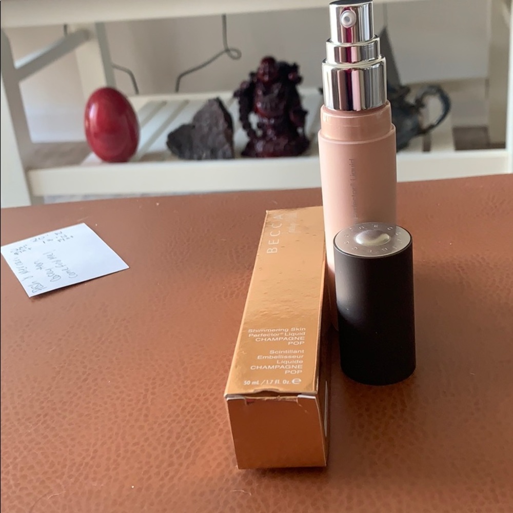 Becca Shimmering Skin Perfector